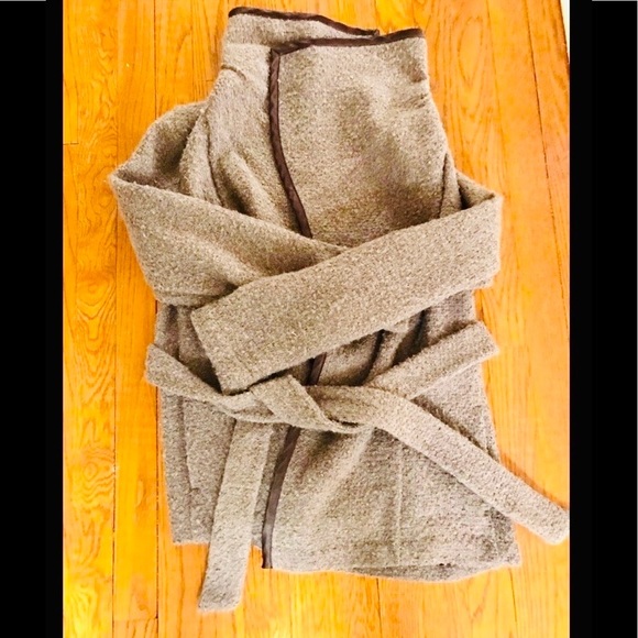 Gap wrap sweater/jacket - Picture 1 of 3